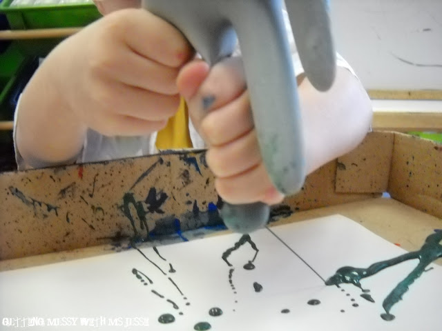 Creative ways to Repurpose Rubber Gloves | ecogreenlove Creative ways to Repurpose Rubber Gloves | ecogreenlove