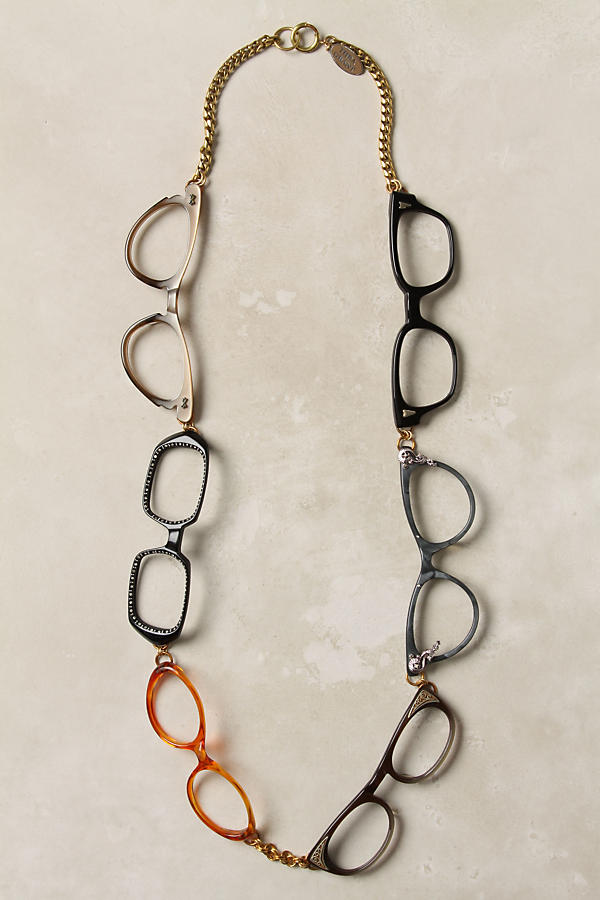 Specs necklace • Creative Ways to Repurpose Eyeglasses | ecogreenlove