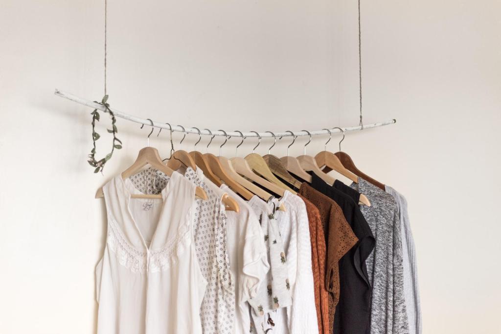 Go Green and Downsize your Life with a Capsule Wardrobe | ecogreenlove