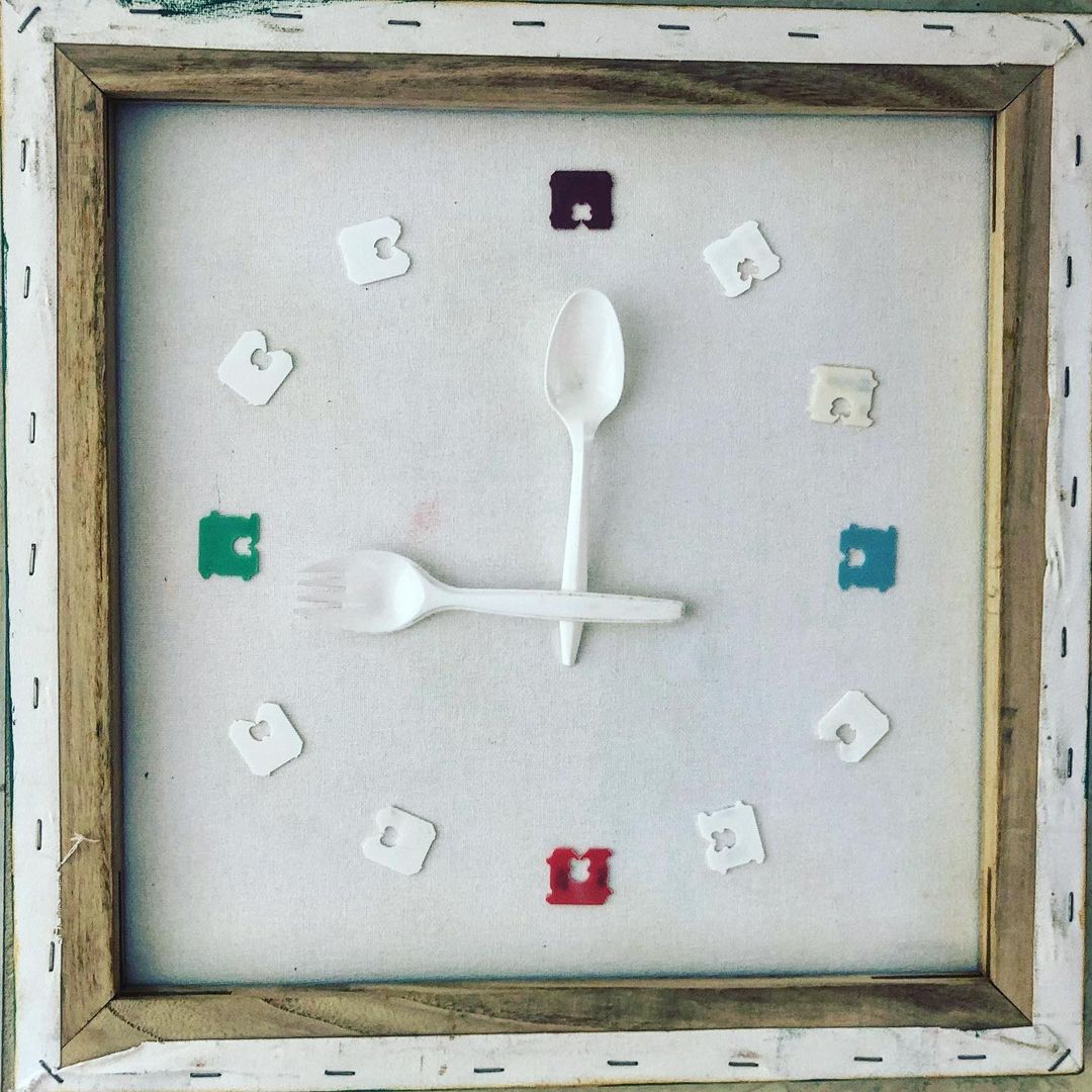 Upcycle Bread Clips • Wall clock| ecogreenlove