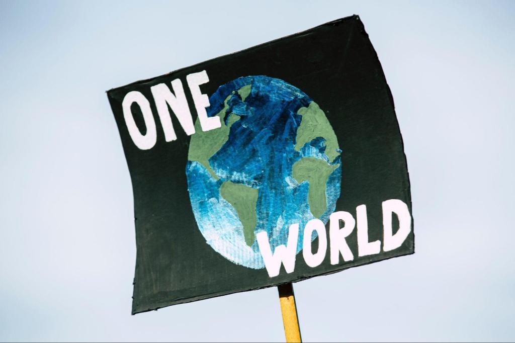 Climate Change Vulnerability and Global Health Disparities | ecogreenlove